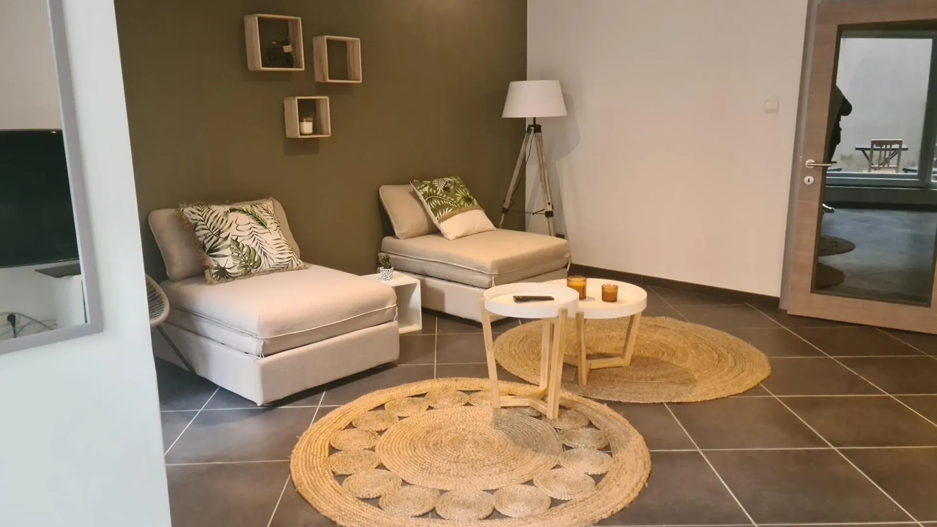 Appartement Cozy Et Atypique Charleroi Belgium