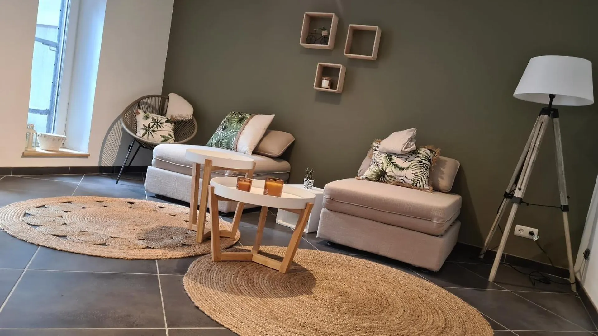 Appartement Cozy Et Atypique Charleroi