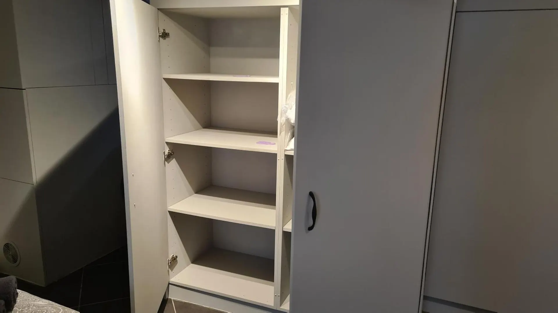 Appartement Cozy Et Atypique Charleroi Apartment